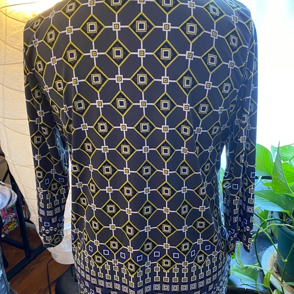 JM Collection Rhinestone Top - Picture 4 of 5